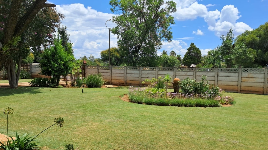 3 Bedroom Property for Sale in Meiringspark Ext 2 North West